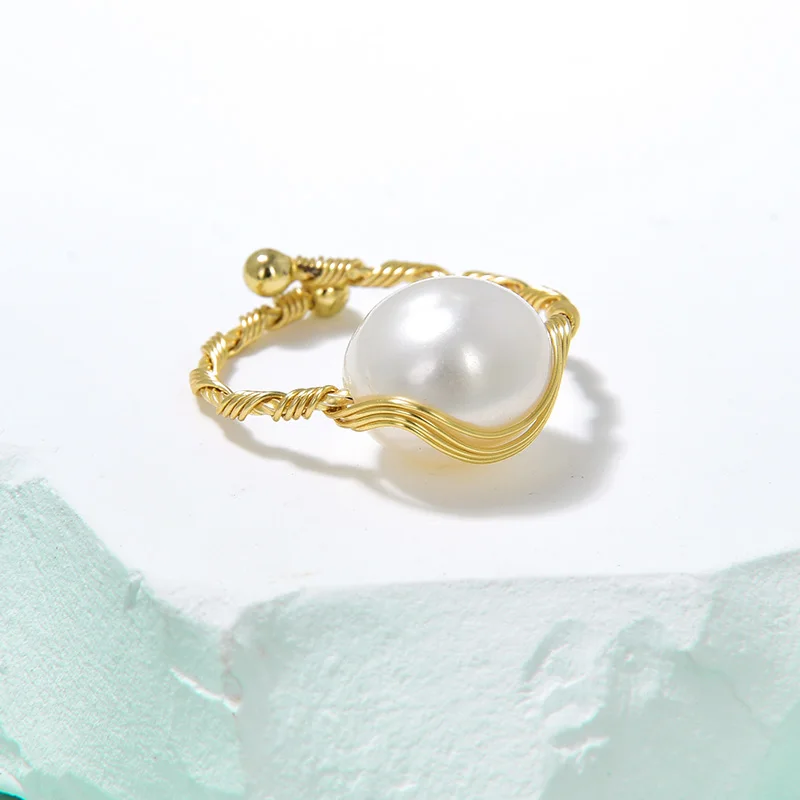 

Natural pearl ring designer inlaid hand light luxury exquisite fashion niche personality