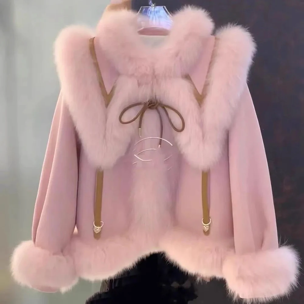 Lmitation Fox Fur Stitching Female New Autumn And Winter Mao Mao Coat Fashion Temperament Down Cotton-padded Coat Tide.
Lmitation Fox Fur Stitching Female New Autumn And Winter Mao Mao Coat Fashion Temperament Down Cotton-padded Coat Tide.