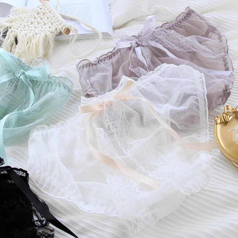 Solid Color Bow Fungus Edge Hollow Mesh Perspective Mid-waist Ladies Panties Soft Lace Girl Cute Lolita Student New Women Sexy 
Solid Color Bow Fungus Edge Hollow Mesh Perspective Mid-waist Ladies Panties Soft Lace Girl Cute Lolita Student New Women Sexy