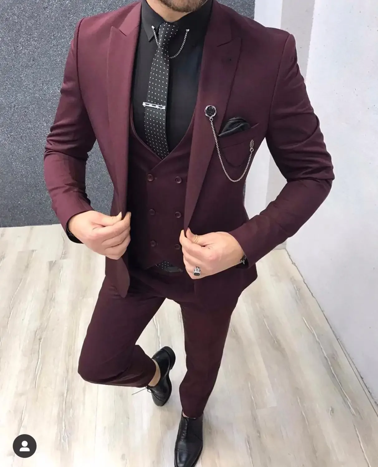 

Burgundy Peaked Lapel Costume Homme Men Suits Wedding Tuxedos for Groom Slim Blazer Terno Masculino 3 Pieces Jacket Pant Vest