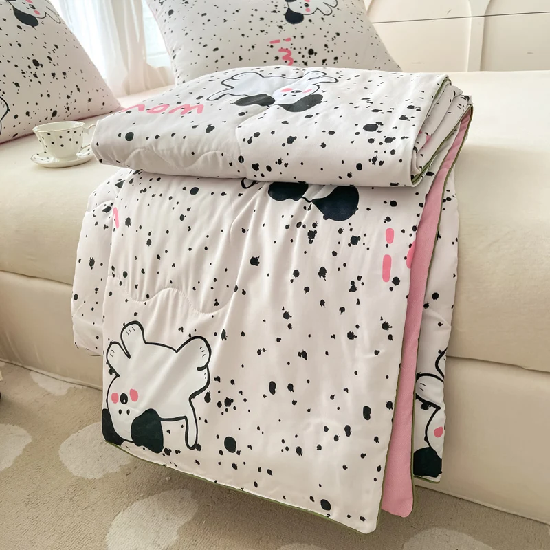 Summer Quilt Floral Style Duvets Single/Queen Size Comforter Thin Duvets Skin-friendly Bedspread edredones (No Pillowcase) Summer Quilt Floral Style Duvets Single/Queen Size Comforter Thin Duvets Skin-friendly Bedspread edredones (No Pillowcase)