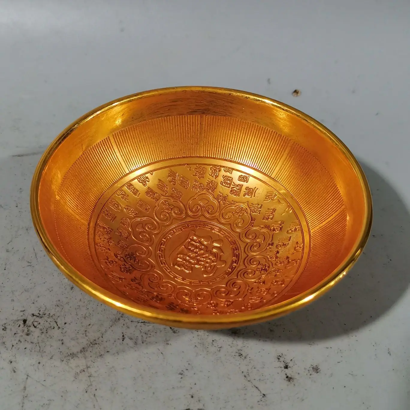 Golden Baifu Copper Bowl Feng Shui Lucky Cornucopia Decorative Bowl Dragon Sculpture Decorative Tray Home Decoration
Golden Baifu Copper Bowl Feng Shui Lucky Cornucopia Decorative Bowl Dragon Sculpture Decorative Tray Home Decoration