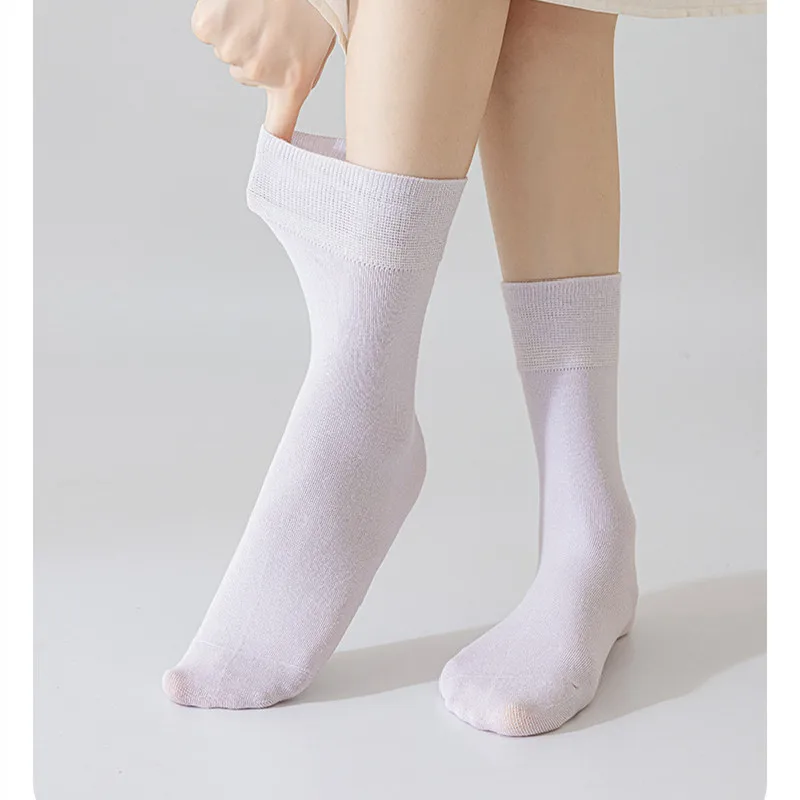 3pairs/lot Women Socks Cute Loose Knitting Thin Spring Female Socks Tube Soft Breathable Long Stockings Solid Color
3pairs/lot Women Socks Cute Loose Knitting Thin Spring Female Socks Tube Soft Breathable Long Stockings Solid Color