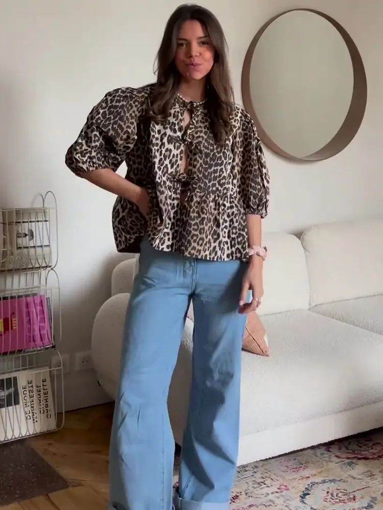 

Женская тонкая рубашка с леопардовым принтом, повседневный Свободный Топ с коротким рукавом и круглым вырезом, уличная одежда, весна-лето 2024