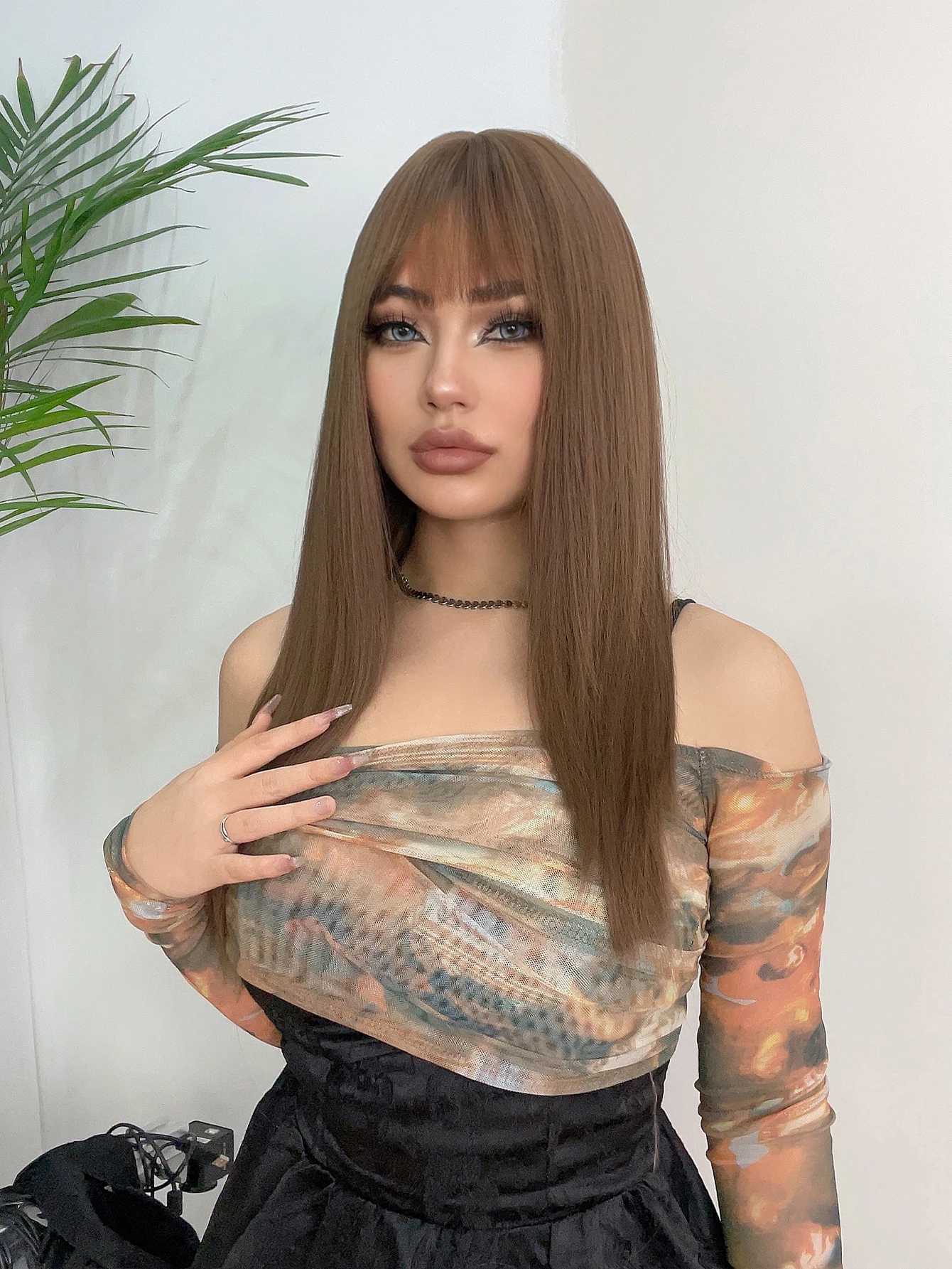 

24Inch Honey Tea Brown Color Synthetic Wigs With Bang Long Natural Straight Hair Wig For Women Daily Use Cosplay Heat Resistant