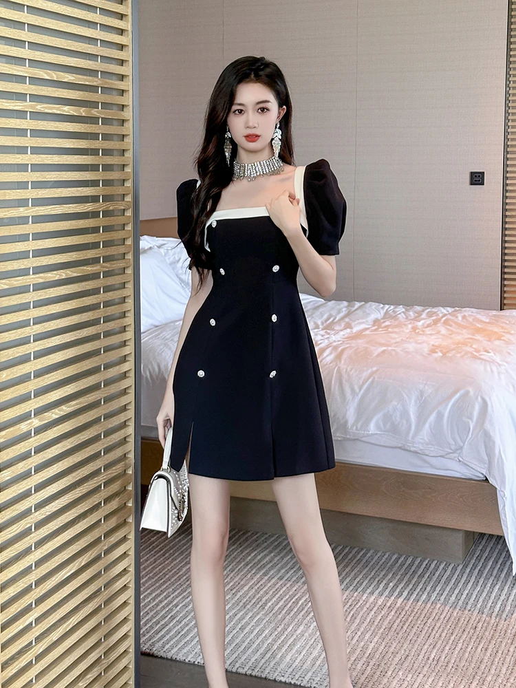 

2024 Summer Black Dress Women's Waist Slim Appearance and Elegance Hepburn Small Fragrance A-line Short Skirt