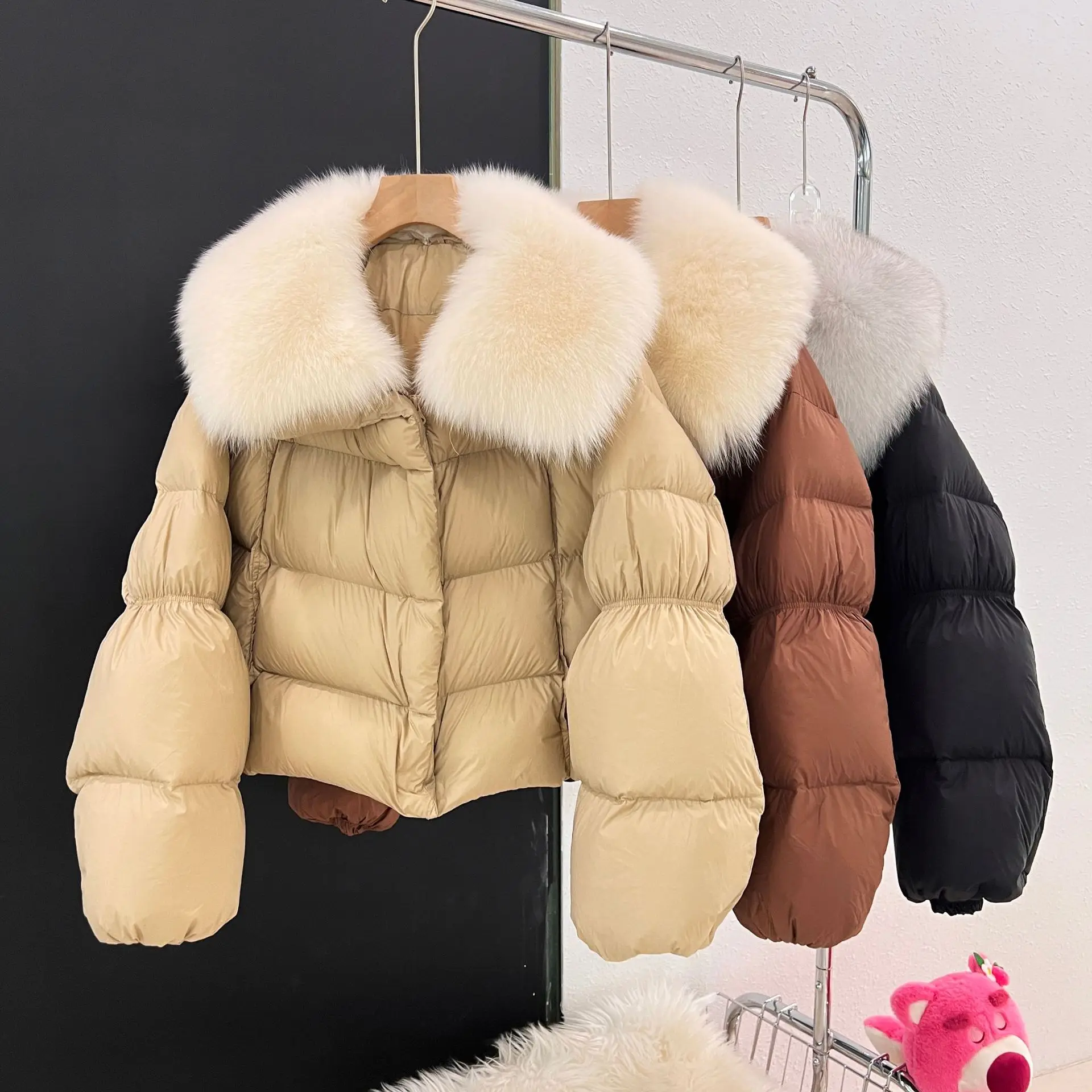 

2024 winter fashion new fur jacket with real fur and fox fur collar,90 white goose down jacket women's short lantern coat