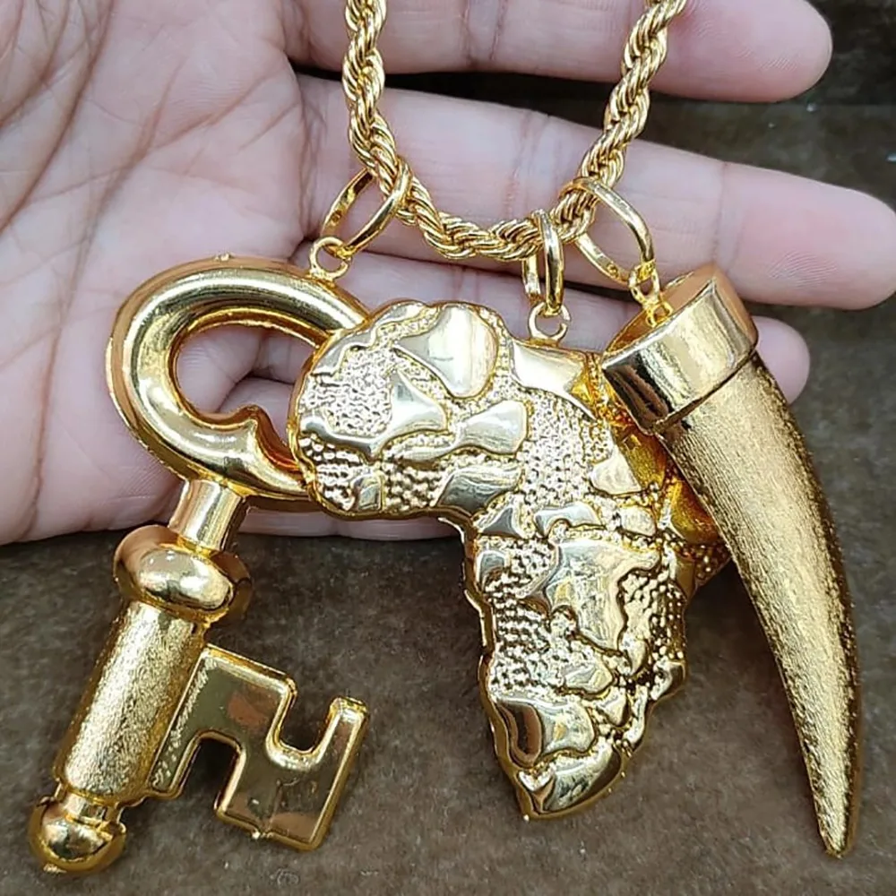 Fashion Gold Plated Necklace for Women Men Design African Map Key Animal 3Pcs Pendants Necklace for Anniversary Daily Wear Gifts
Fashion Gold Plated Necklace for Women Men Design African Map Key Animal 3Pcs Pendants Necklace for Anniversary Daily Wear Gifts