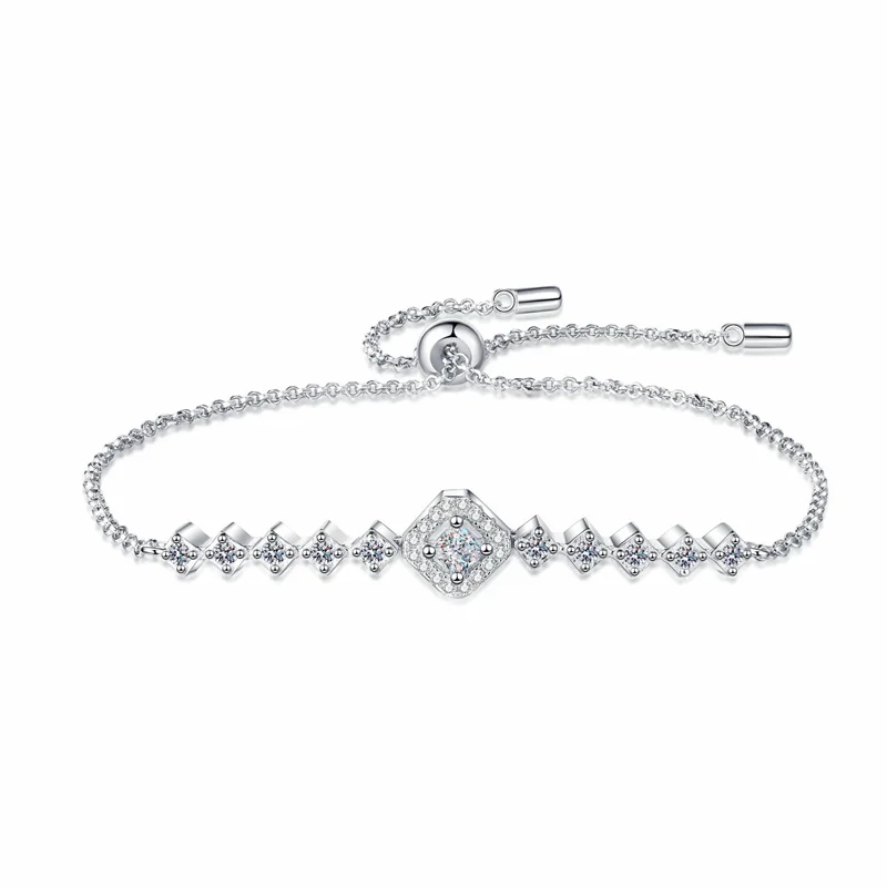 AZ981-S Lefei Fashion Trend Luxury Classic White Moissanite Design Square Bracelet For Charm Women 925 Silver Party Jewelry Gift
AZ981-S Lefei Fashion Trend Luxury Classic White Moissanite Design Square Bracelet For Charm Women 925 Silver Party Jewelry Gift