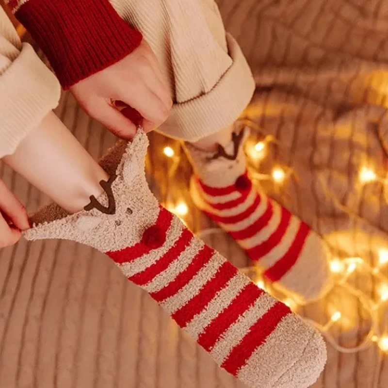 2024 Christmas Ball Coral Fleece Socks Gift Box Christmas Gift Thickened Cartoon Sleeping Socks Adult Children's Socks Calcetín
2024 Christmas Ball Coral Fleece Socks Gift Box Christmas Gift Thickened Cartoon Sleeping Socks Adult Children's Socks Calcetín