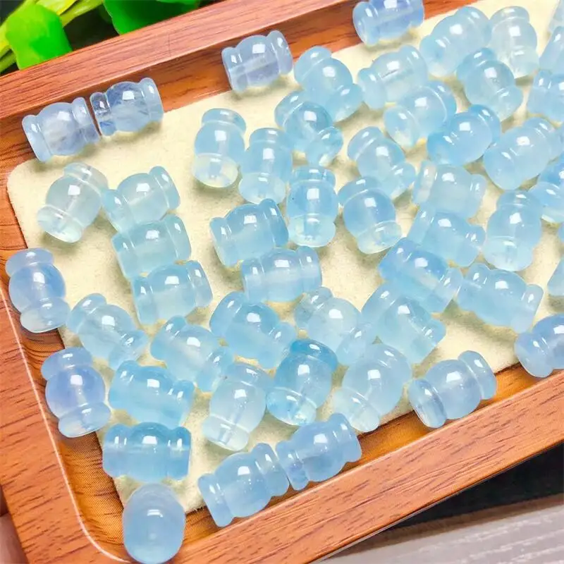 10pcs Natural Aquamarine Candies Carving Mineral Stone Crystal Figurine Healing Quartz Reiki Cute Festival Gift 13MM
10pcs Natural Aquamarine Candies Carving Mineral Stone Crystal Figurine Healing Quartz Reiki Cute Festival Gift 13MM