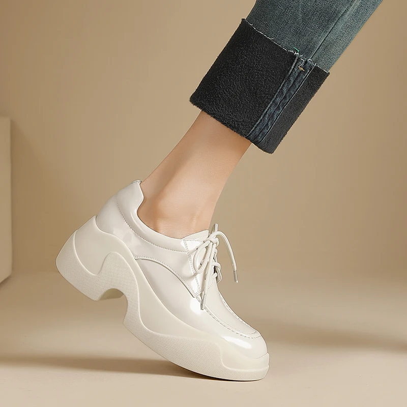 2024 Spring New Fashion Women Genuine Leather Pumps Thick Heels Platform Lace Up Ladies Footwear Spring Oxfords Shoes Handmade
2024 Spring New Fashion Women Genuine Leather Pumps Thick Heels Platform Lace Up Ladies Footwear Spring Oxfords Shoes Handmade