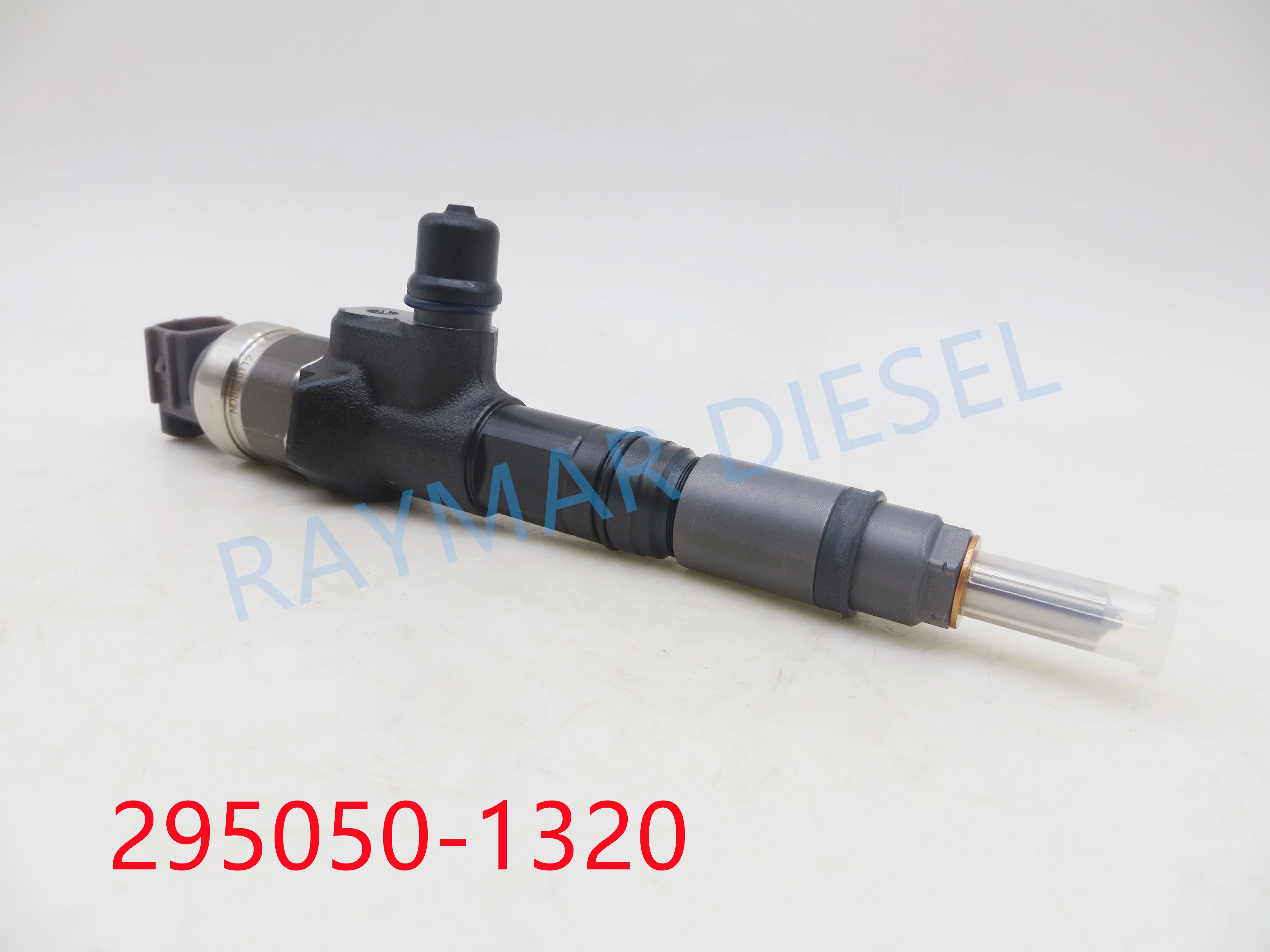 Genuine Brand New Diesel Common Rail Fuel Injector 295050-1320, 1J770-53051, 1J770-53053
Genuine Brand New Diesel Common Rail Fuel Injector 295050-1320, 1J770-53051, 1J770-53053