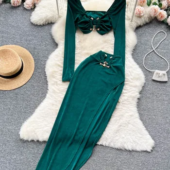 Conjuntos de saia sensual e elegante Hotsweet Preppy para mulheres: uma adição ousada ao seu guarda-roupa 7 Foamlina Women Sexy 2 Piece Set Fashion Streetwear Square Collar Long Sleeve Crop Top + Elastic Waist High Slit Long Skirt Suits