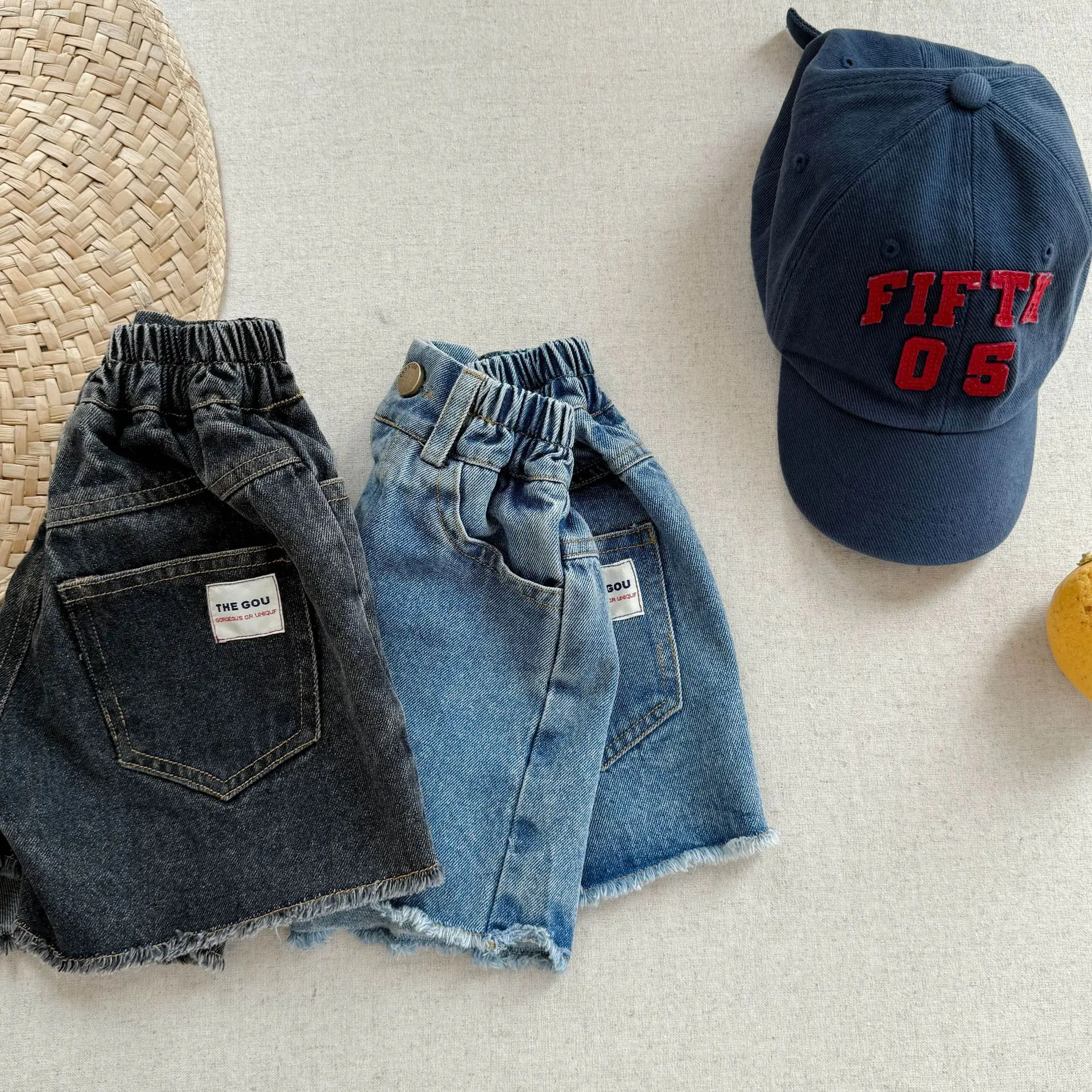 2025 Summer New Girls Denim Shorts Children Casual Pants Loose Boys Jeans Solid Color Baby Shorts Kids Clothes 46 Sff38a4521df74b57b767696f441f7b35g