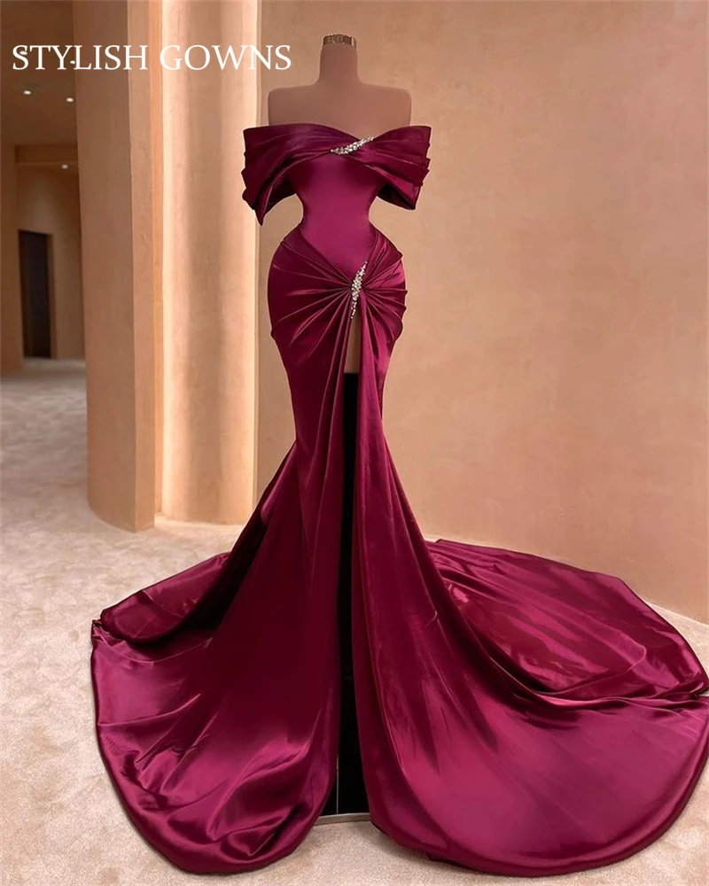 Sexy Burgundy Off The Shoulder Evening Dresses Beaded Crystal Birthday Party Gown Pleats Mermaid High Slit Robe De Bal
Sexy Burgundy Off The Shoulder Evening Dresses Beaded Crystal Birthday Party Gown Pleats Mermaid High Slit Robe De Bal