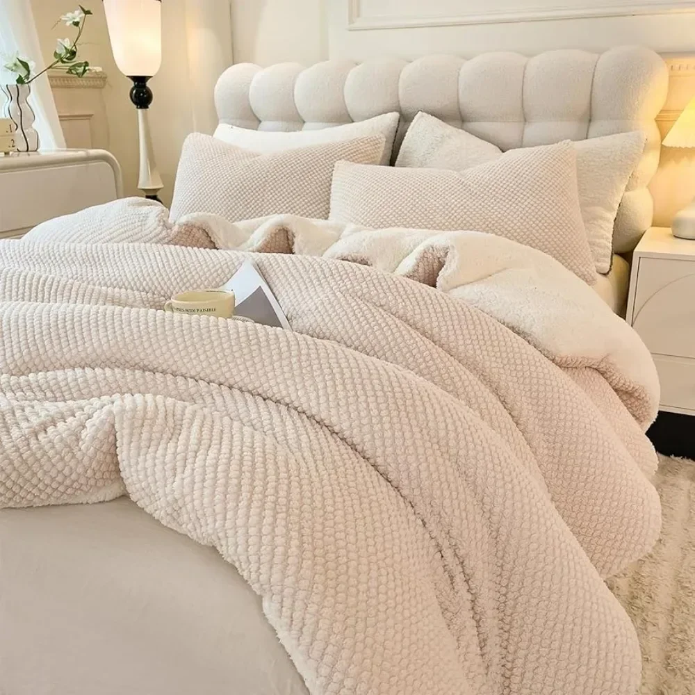 3D Jacquard Design Set,Ultra-Soft Warm Queen Sherpa Fur Plush 3-Pieces Sets Luxury Bedding with 2 Pillowcases 90"x90"Cream White
3D Jacquard Design Set,Ultra-Soft Warm Queen Sherpa Fur Plush 3-Pieces Sets Luxury Bedding with 2 Pillowcases 90"x90"Cream White