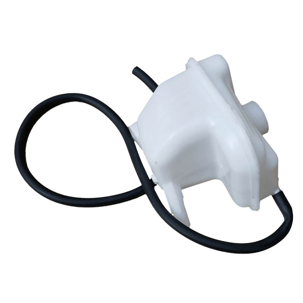 Easy to Install Coolant Expansion Reservoir Tank for Nissan Qashqai J10 2007 2014 OEM Number 21711 JE40A 21721 JD00B
Easy to Install Coolant Expansion Reservoir Tank for Nissan Qashqai J10 2007 2014 OEM Number 21711 JE40A 21721 JD00B