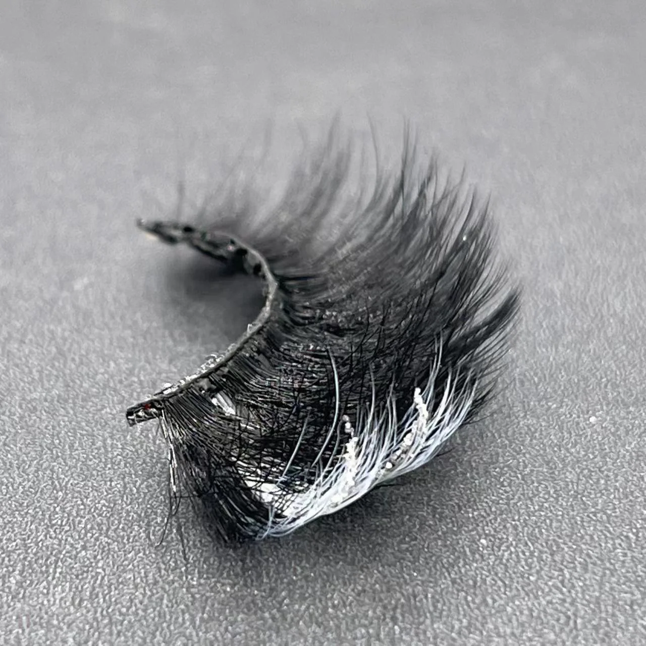 Hbzgtlad Colored Lashes Glitter Mink 15mm -20mm Fluffy Color Streaks Cosplay Makeup Beauty Eyelashes 60 Hbzgtlad Colored Lashes Glitter Mink 15mm -20mm Fluffy Color Streaks Cosplay Makeup Beauty Eyelashes -Zentai shop online Sff66f65cfeeb43f790f856f105b3e292y.jpg