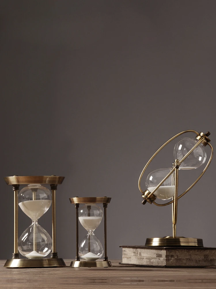 European metal time hourglass creative personality office wine cabinet, home study ornaments light luxury high-end decorations
European metal time hourglass creative personality office wine cabinet, home study ornaments light luxury high-end decorations