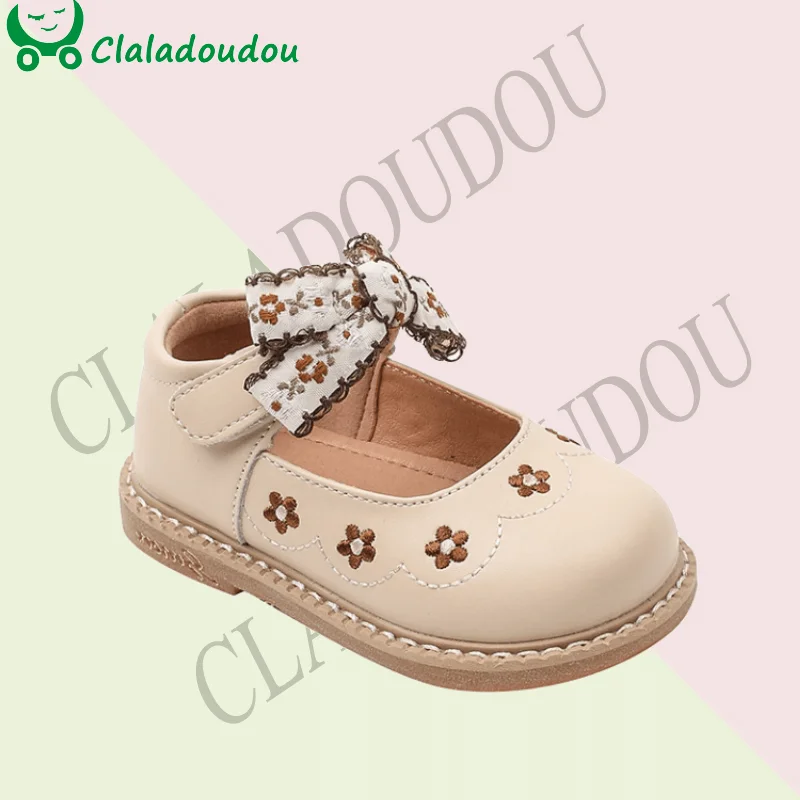 2023 New Baby Shoes For Girls Autumn British style Leather Princess Shoes With Lace Bowtie Soft Fashion Toddler Barefoot Shoes
2023 New Baby Shoes For Girls Autumn British style Leather Princess Shoes With Lace Bowtie Soft Fashion Toddler Barefoot Shoes