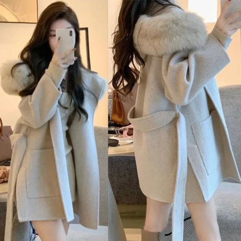 

S-XL Winter Warm Faux Woolen Fashion Jacket Belt Women Long Sleeves Loose Coat Thicken Overcoat With Rabbit Fur Hat