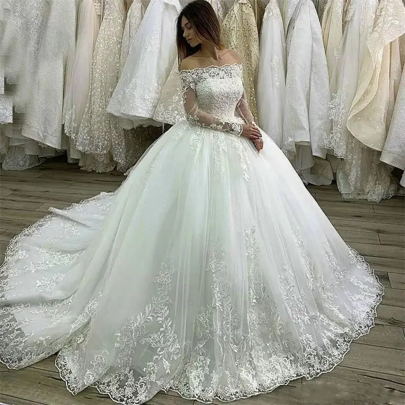 GUXQD Ball Gown Boat Neck Women Wedding Dresses Appliques Lace Court Train Bridal Gowns robe de mariée Vestido De Noiva
GUXQD Ball Gown Boat Neck Women Wedding Dresses Appliques Lace Court Train Bridal Gowns robe de mariée Vestido De Noiva