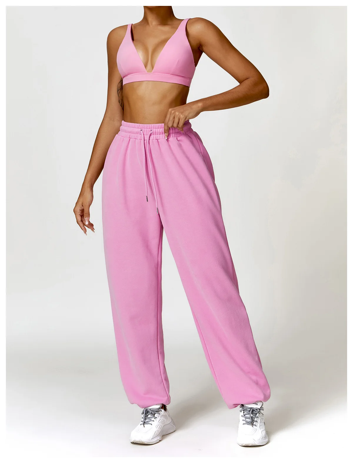 Autumn New Spicy Girl Street Fashion Sporty Style Sexy Bra, Hanging Strap Yoga 2-piece Set, Fitness and Leisure Pants
Autumn New Spicy Girl Street Fashion Sporty Style Sexy Bra, Hanging Strap Yoga 2-piece Set, Fitness and Leisure Pants