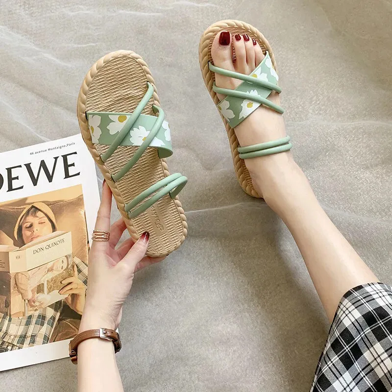 2023 Women's Sexy Sandals New Outdoor Flat Slippers Fashion Women's Beach Sandals Bare Buckle Sandals Casual Slippers Flip Flops
2023 Women's Sexy Sandals New Outdoor Flat Slippers Fashion Women's Beach Sandals Bare Buckle Sandals Casual Slippers Flip Flops