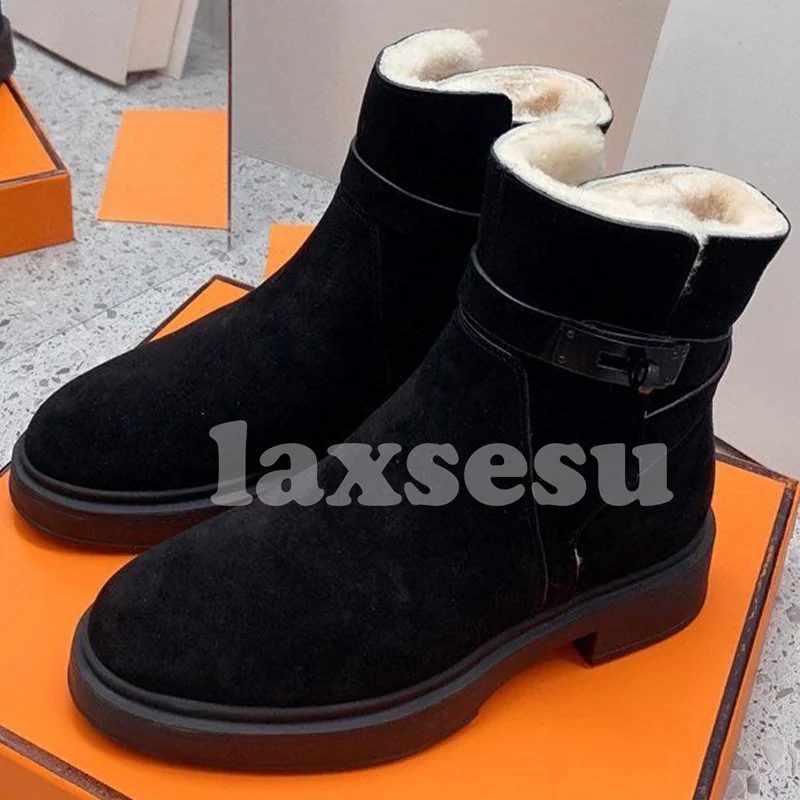 Women Short Boots Autumn Winter 2023 Cow Suede Upper Buckle Design Round Head Thick Bottom Ankel Boots Versatile Female Shoes
Women Short Boots Autumn Winter 2023 Cow Suede Upper Buckle Design Round Head Thick Bottom Ankel Boots Versatile Female Shoes