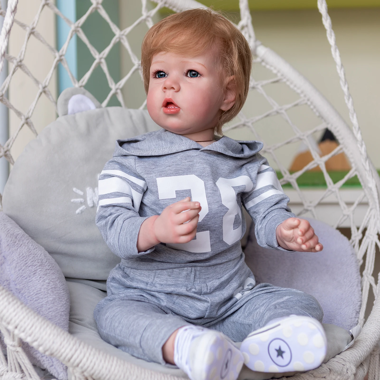 30 Inch Huge Baby Doll Reborn Toddler Boy Liam Real 12 Month Old Size Hand Paint Doll with 3D Skin Visible Veins
30 Inch Huge Baby Doll Reborn Toddler Boy Liam Real 12 Month Old Size Hand Paint Doll with 3D Skin Visible Veins