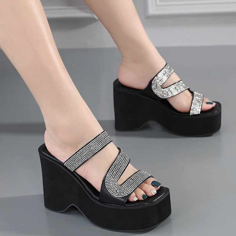 Female Shoes Ladies' Slippers Summer Clogs Woman Heeled Mules Glitter Slides On A Wedge Rubber Flip Flops Platform 2023 Beach Hi
Female Shoes Ladies' Slippers Summer Clogs Woman Heeled Mules Glitter Slides On A Wedge Rubber Flip Flops Platform 2023 Beach Hi