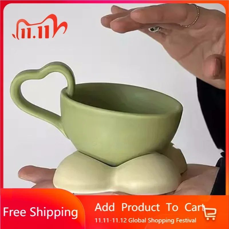 Travel Cute Coffee Cups Saucers Espresso Mate Heart Reusable Porcelain Cups Saucers Fancy Aesthetic Ceramica Tea Cups Set
Travel Cute Coffee Cups Saucers Espresso Mate Heart Reusable Porcelain Cups Saucers Fancy Aesthetic Ceramica Tea Cups Set