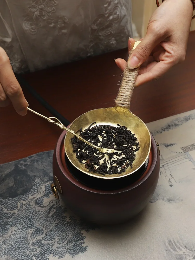Pure Copper Tea Baking Machine Hand-Made Flat-Bottomed Tea To Enhance Fragrance, Old Tea To Bake And Bake Tea Spoon, And Dual-Pu 
Pure Copper Tea Baking Machine Hand-Made Flat-Bottomed Tea To Enhance Fragrance, Old Tea To Bake And Bake Tea Spoon, And Dual-Pu
