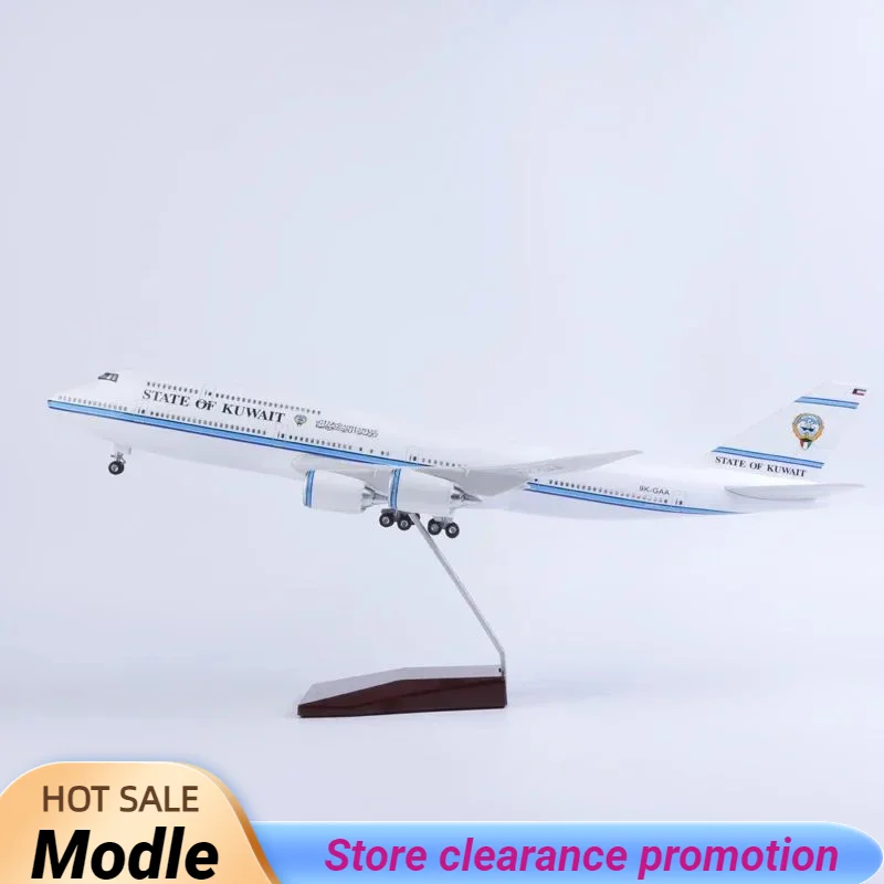 

1/150 Scale 47CM Airplane 747 B747 State of Kuwait Airline Model LED Light & Wheel Landing Gear Diecast Resin Plane Model Toy