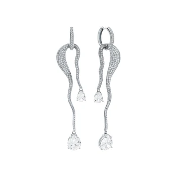 Silver earrings with cubic zirconium sunlight sample 925 
Silver earrings with cubic zirconium sunlight sample 925