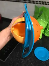 Tazón universal tipo Gyro a prueba de derrames para niños, plato giratorio infantil con diseño, práctico con rotación de 360 grados, platos de alimentación sólidos