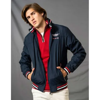 CLK 1952 man woven jacket jacket mod: Iseo in color navy blue with rivetes matching knit collar and cuff Spring Summer
CLK 1952 man woven jacket jacket mod: Iseo in color navy blue with rivetes matching knit collar and cuff Spring Summer