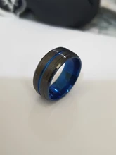 Anillo de titanio para hombre, Surface negro, azul, ranura interior, cara azul, anillo de acero inoxidable, luz de temperamento de lujo