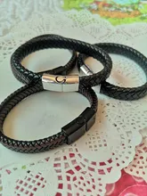 ZOSHI-pulsera de cuero trenzado Punk para hombre, brazalete de acero inoxidable, cierre magnético, color negro y rojo