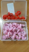 Chinchetas de plástico de colores con forma de corazón, chinchetas para oficina y escuela, 50 unidades