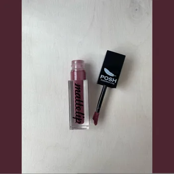 Posh liquid matte lipstick with applicator. Long-lasting cosmetics waterproof cosmetics waterproof lipstick brand cosmetics lip gloss moisturizing lipstick 
Posh liquid matte lipstick with applicator. Long-lasting cosmetics waterproof cosmetics waterproof lipstick brand cosmetics lip gloss moisturizing lipstick