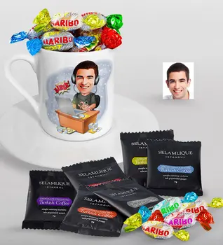 Personalized Mr Gamer Caricature Of Turkish Coffee Cup Selamlique Mixed Turkish Coffee house And Haribo Candy Gift Seti-1 
Personalized Mr Gamer Caricature Of Turkish Coffee Cup Selamlique Mixed Turkish Coffee house And Haribo Candy Gift Seti-1