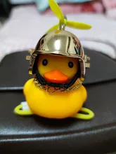 Adorno de pato de goma de juguete para coche, adorno amarillo para salpicadero de coche, con hélice