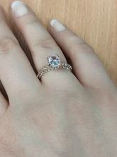 Encanto repleto de circonita anillo de compromiso de cristal de las señoras de moda anillo de nuevo 2020