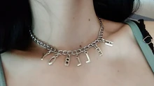 Cadena de personalidad Original Hip Hop carta Hellboy gargantilla collares para mujeres moderno Color plateado cadena Punk estilo las niñas Bijoux