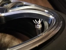 4 unids/set Universal de estilo de corona para válvula de aire de neumático de coche tapas de vástago de rueda automática válvula de aire cubiertas de polvo accesorios para automóvil motocicleta