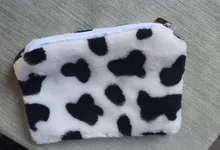 Monedero de felpa con estampado de vaca para mujer y niña, Mini cartera para monedas, bolsa de almacenamiento, tarjetero, billetera de identificación de crédito, monedero con cremallera