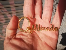 De escultura llaveros con nombre personalizado inicial clave cadena con nombre grabado Carta para las mujeres de la joyería de los hombres regalos