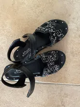 Sandalias de princesa para niñas, zapatos de princesa pequeña, novedad de verano, sandalias de Punta abierta a la moda de cristal coreano para niñas de mediana edad, con gancho y lazo